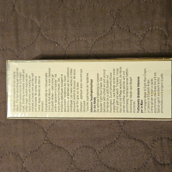Elizabeth Arden Eight Hour Cream - Intensive Moisturizing Hand Treatment NWT - Picture 3 of 4